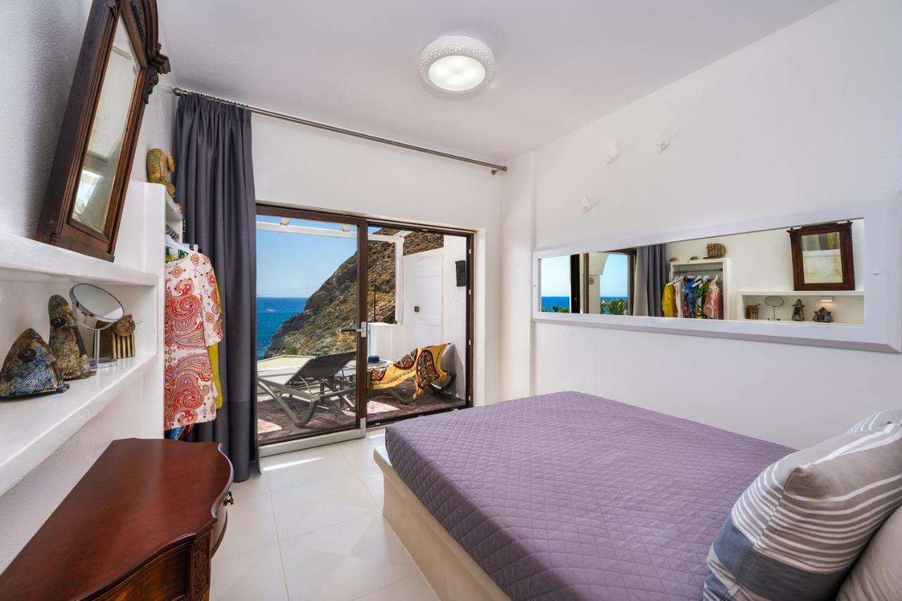 Kamári Moschatos Beach House מראה חיצוני תמונה