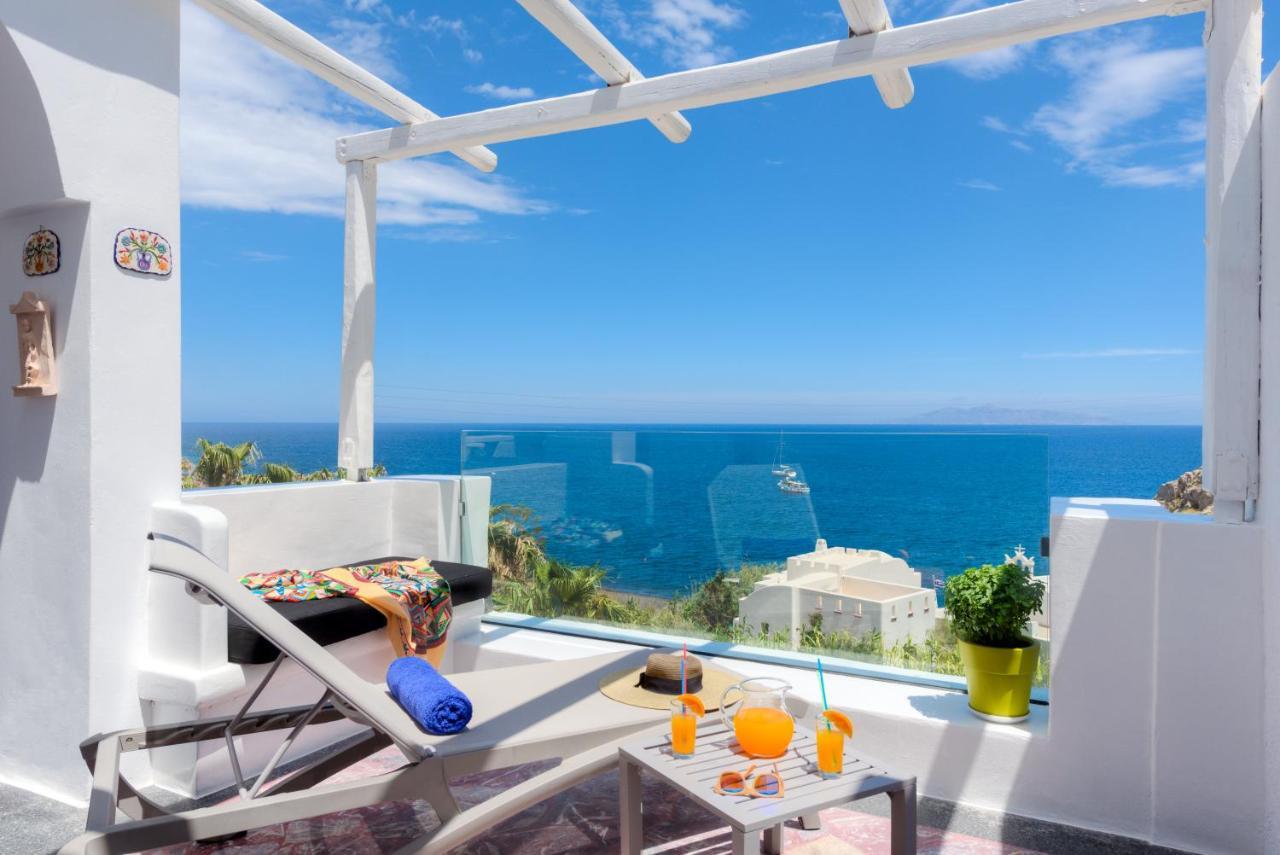 Kamári Moschatos Beach House מראה חיצוני תמונה