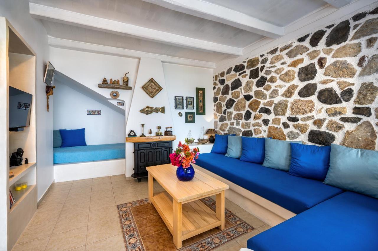 Kamári Moschatos Beach House מראה חיצוני תמונה