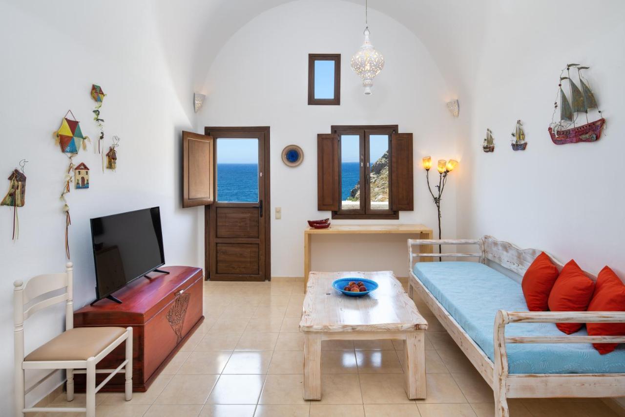 Kamári Moschatos Beach House מראה חיצוני תמונה