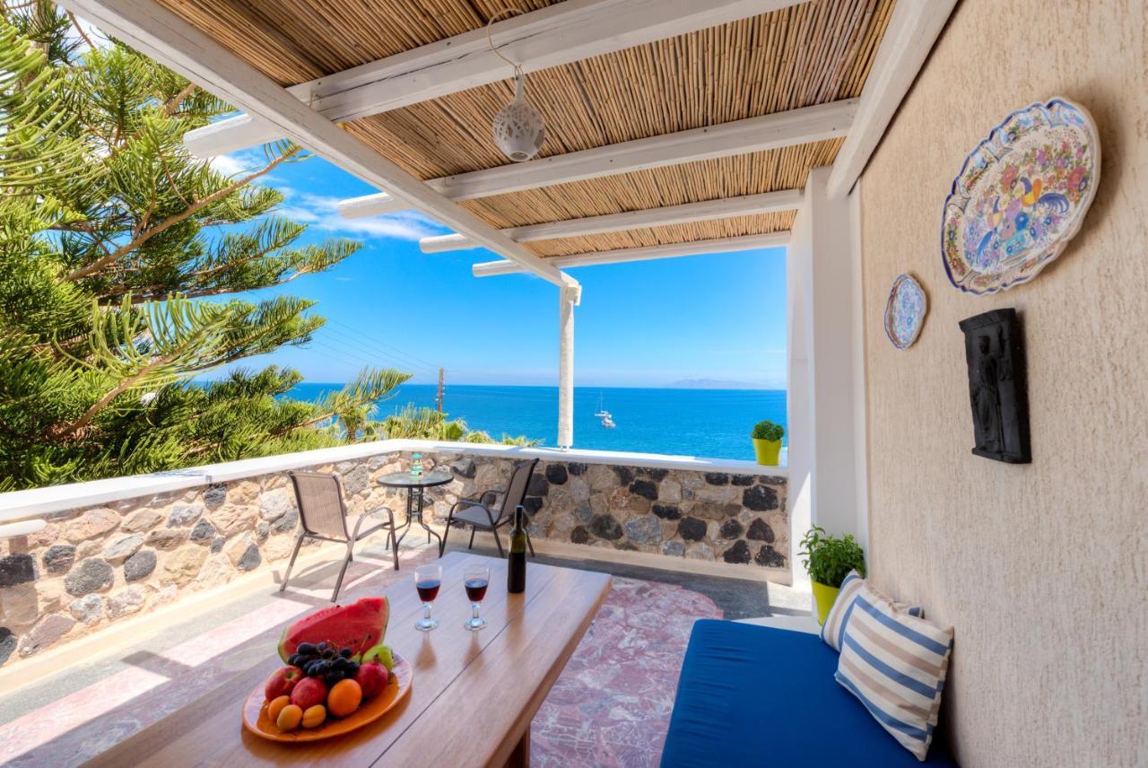 Kamári Moschatos Beach House מראה חיצוני תמונה