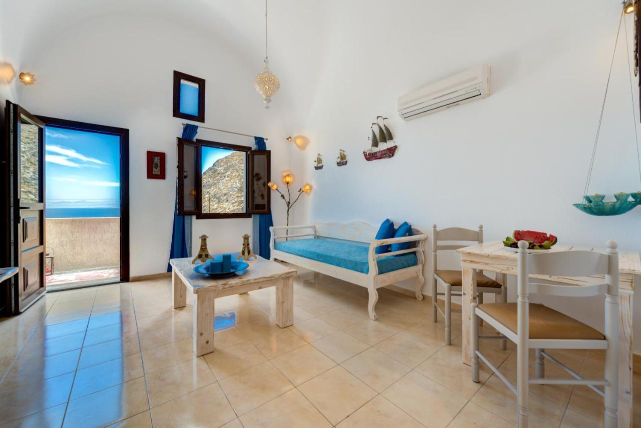 Kamári Moschatos Beach House מראה חיצוני תמונה
